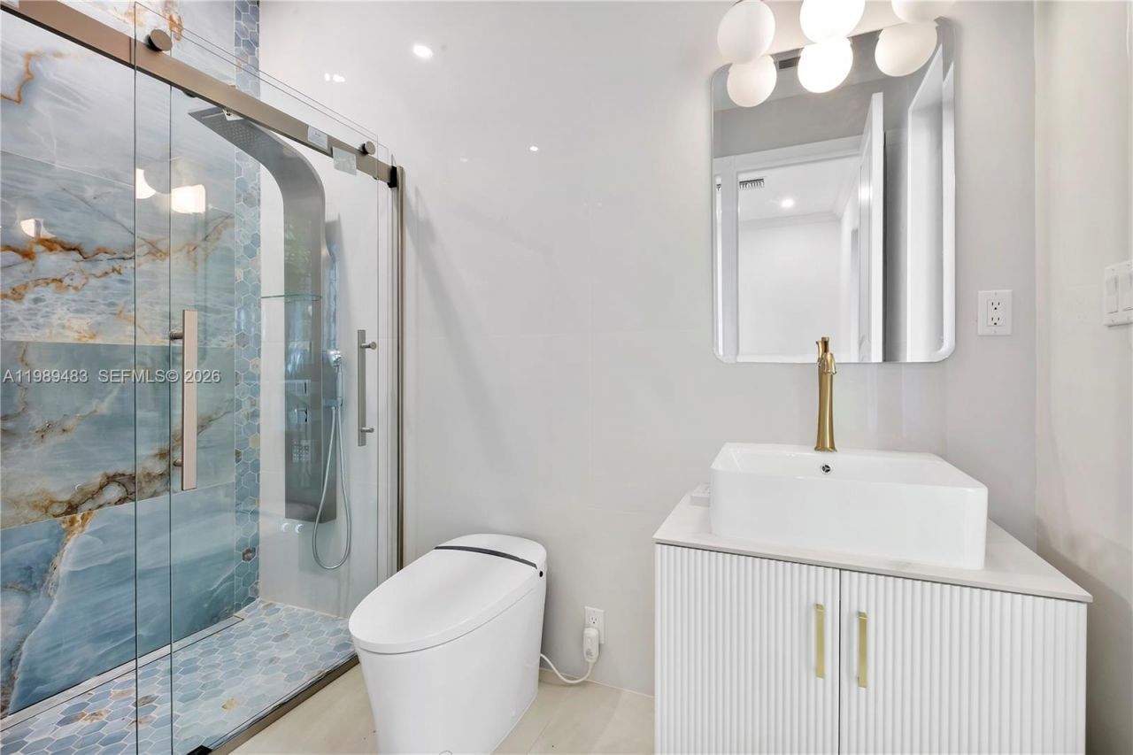 919 92nd St , Surfside, FL 33154 Photo