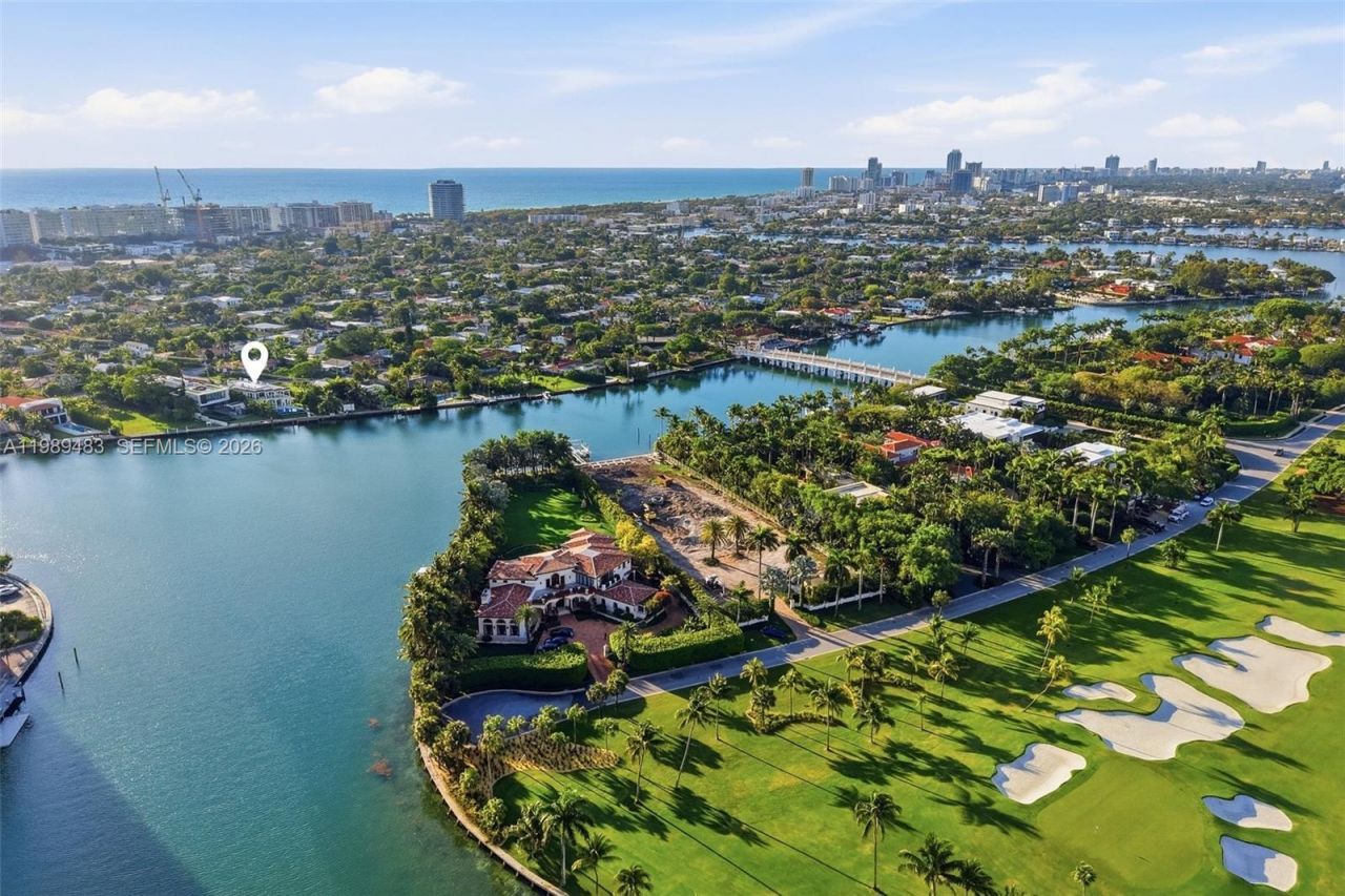 919 92nd St, Surfside, FL 33154 Photo