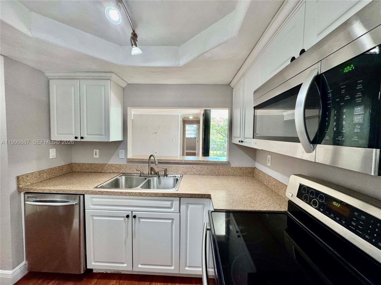 3610 SW 114th Ave , Unit 4-202, Miami, FL 33165 Photo