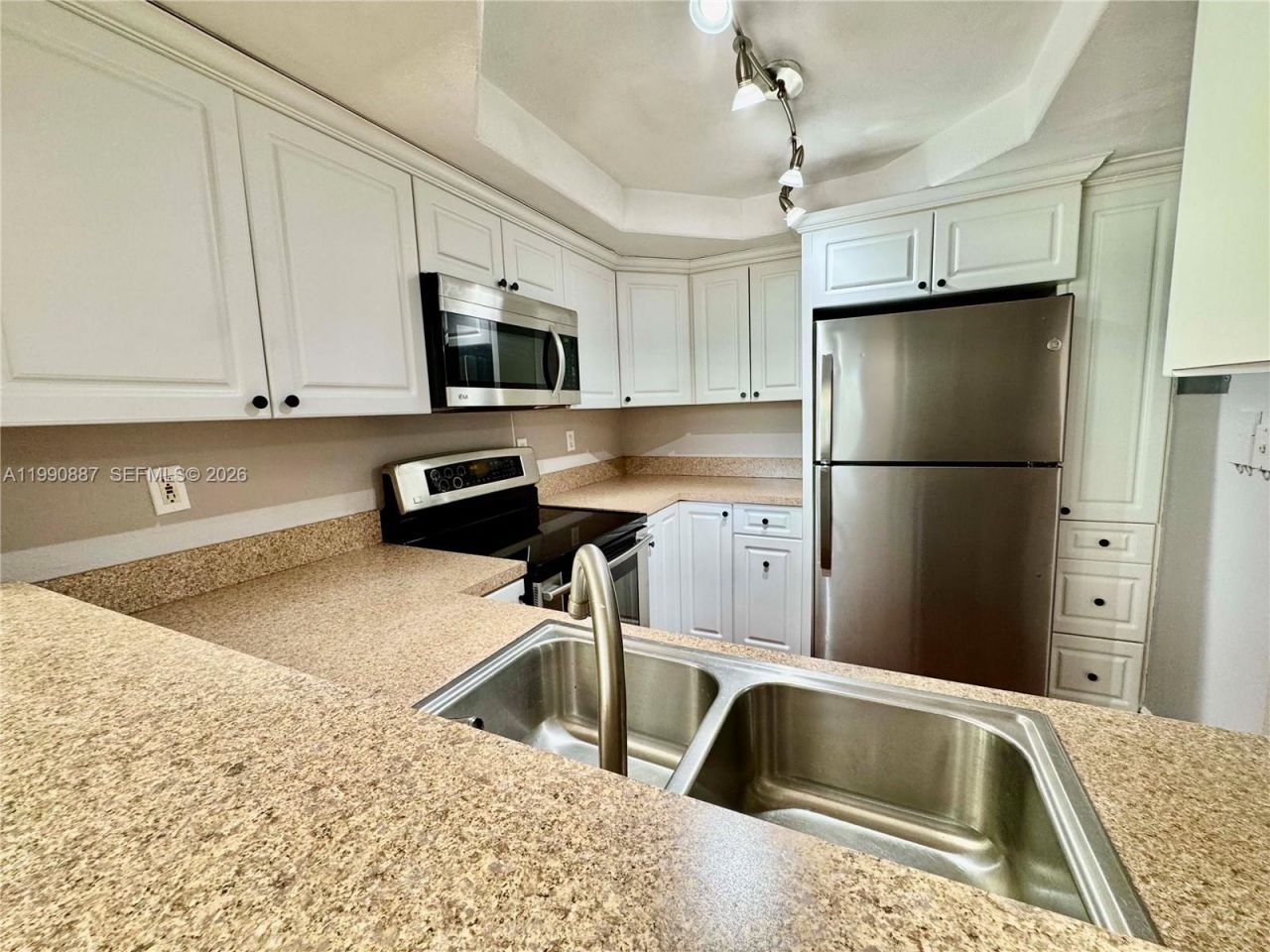 3610 SW 114th Ave , Unit 4-202, Miami, FL 33165 Photo