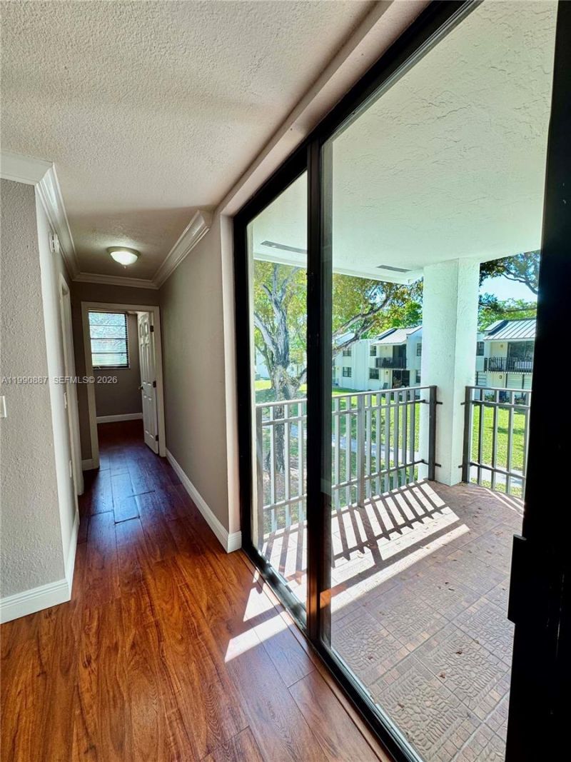 3610 SW 114th Ave , Unit 4-202, Miami, FL 33165 Photo