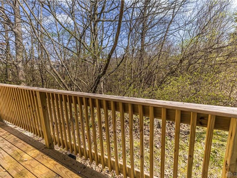 2266 Nutmeg Court, Fairborn, OH 45324 Photo 12