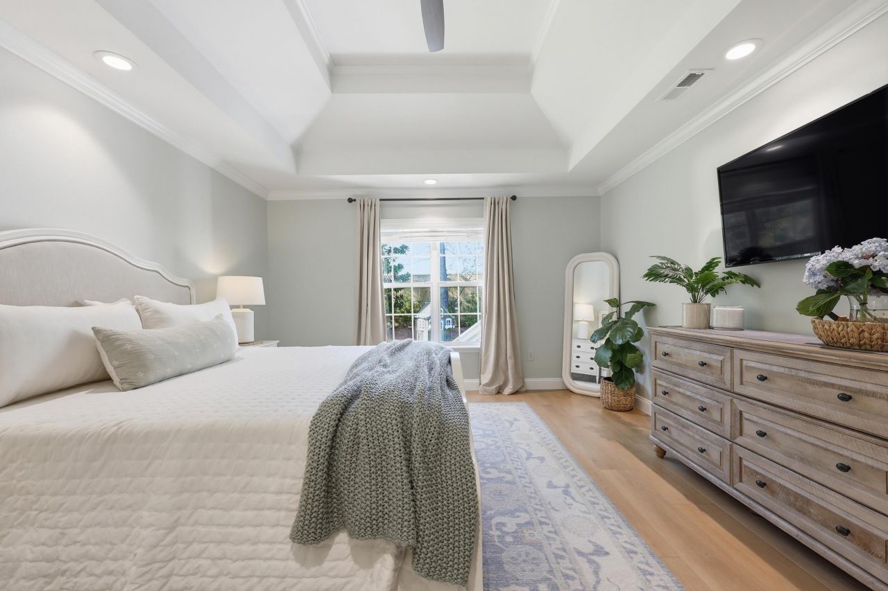 306 Hook Lane Photo 14