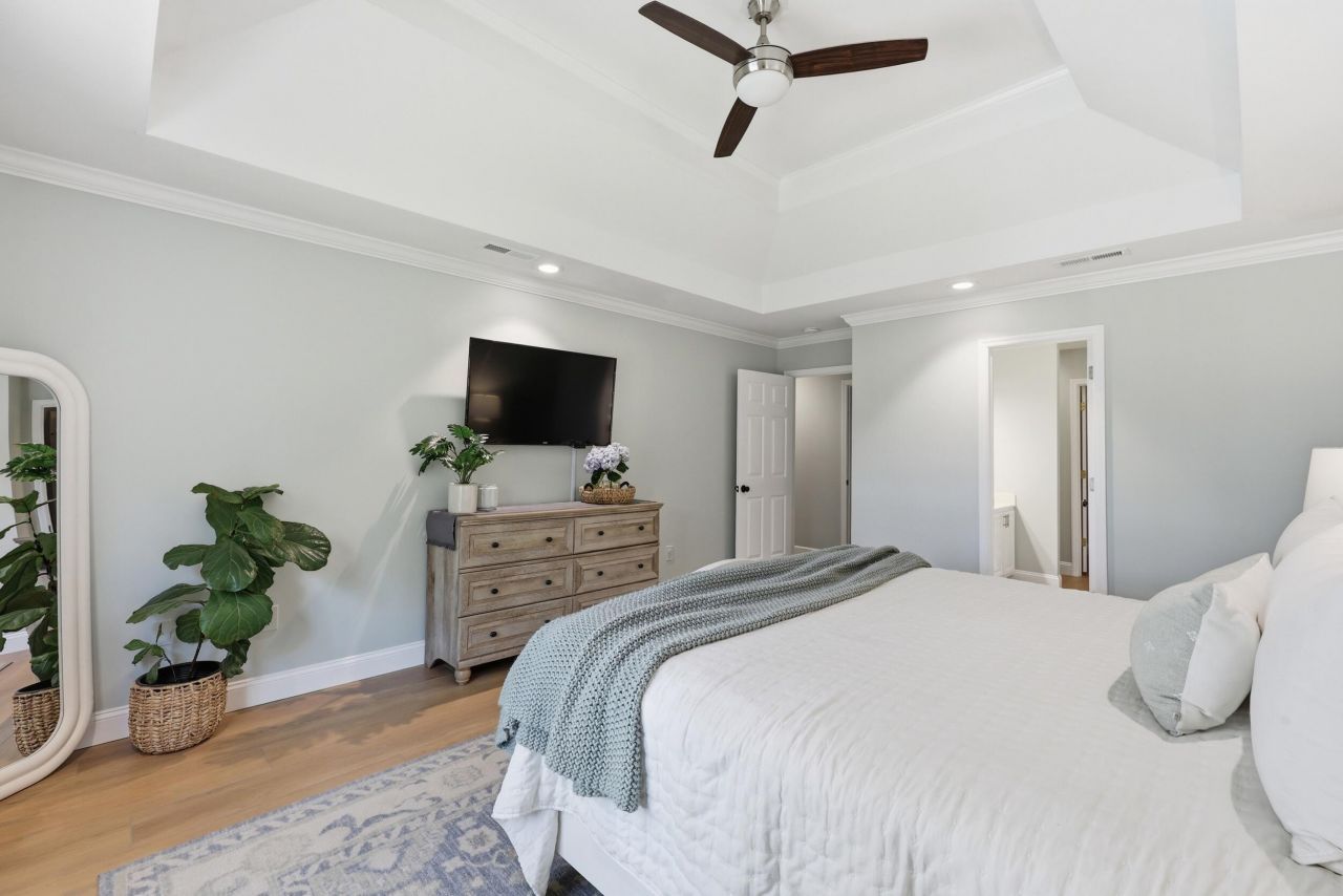 306 Hook Lane Photo 15