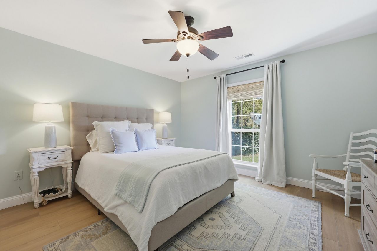 306 Hook Lane Photo 20