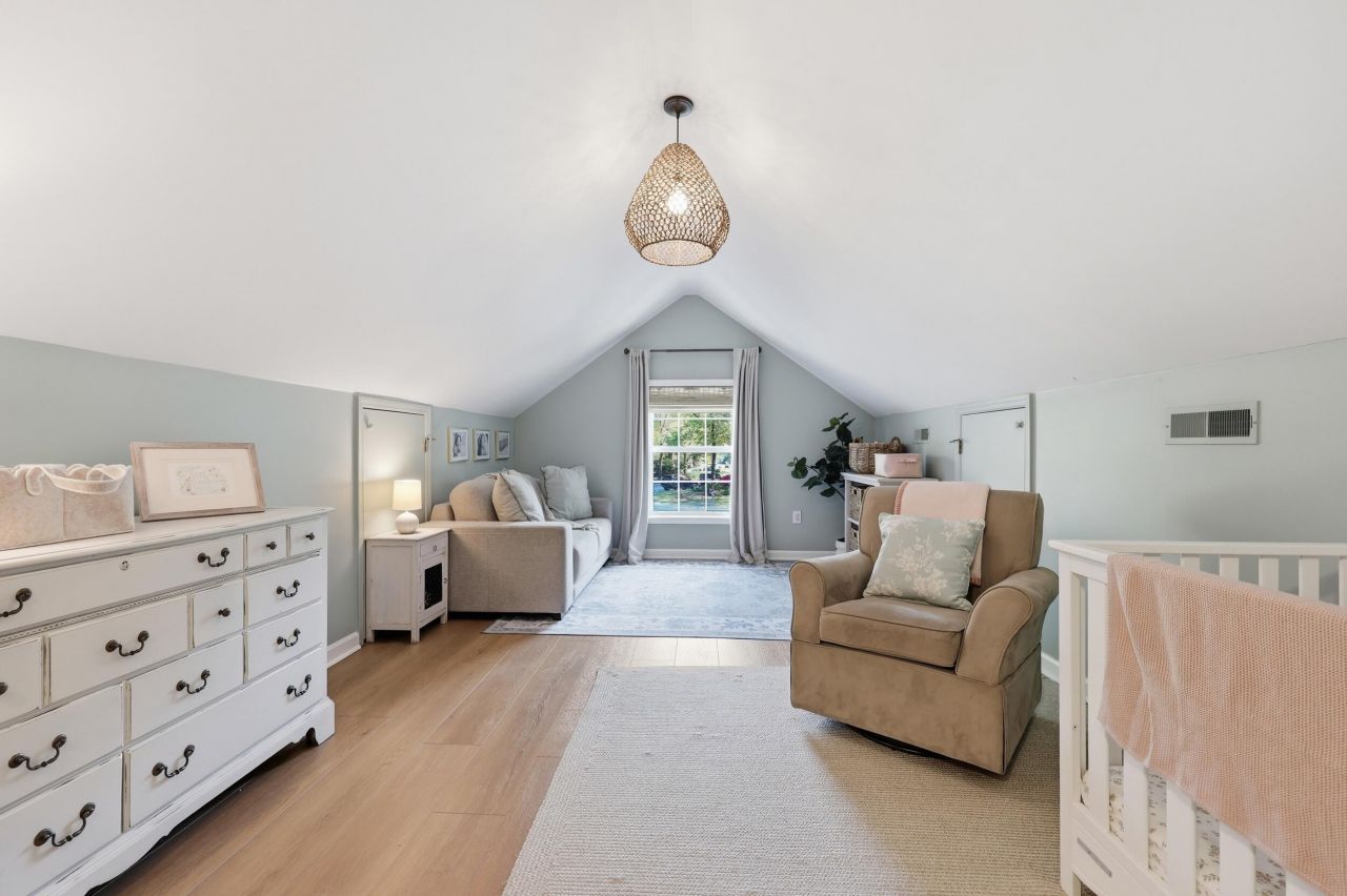 306 Hook Lane Photo 23