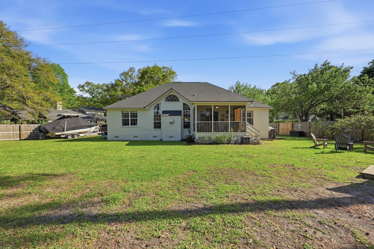 306 Hook Lane Photo 27