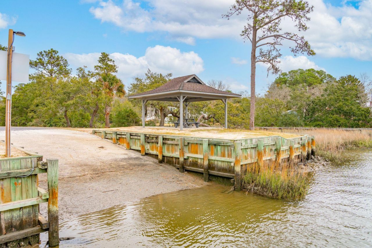 306 Hook Lane Photo 28