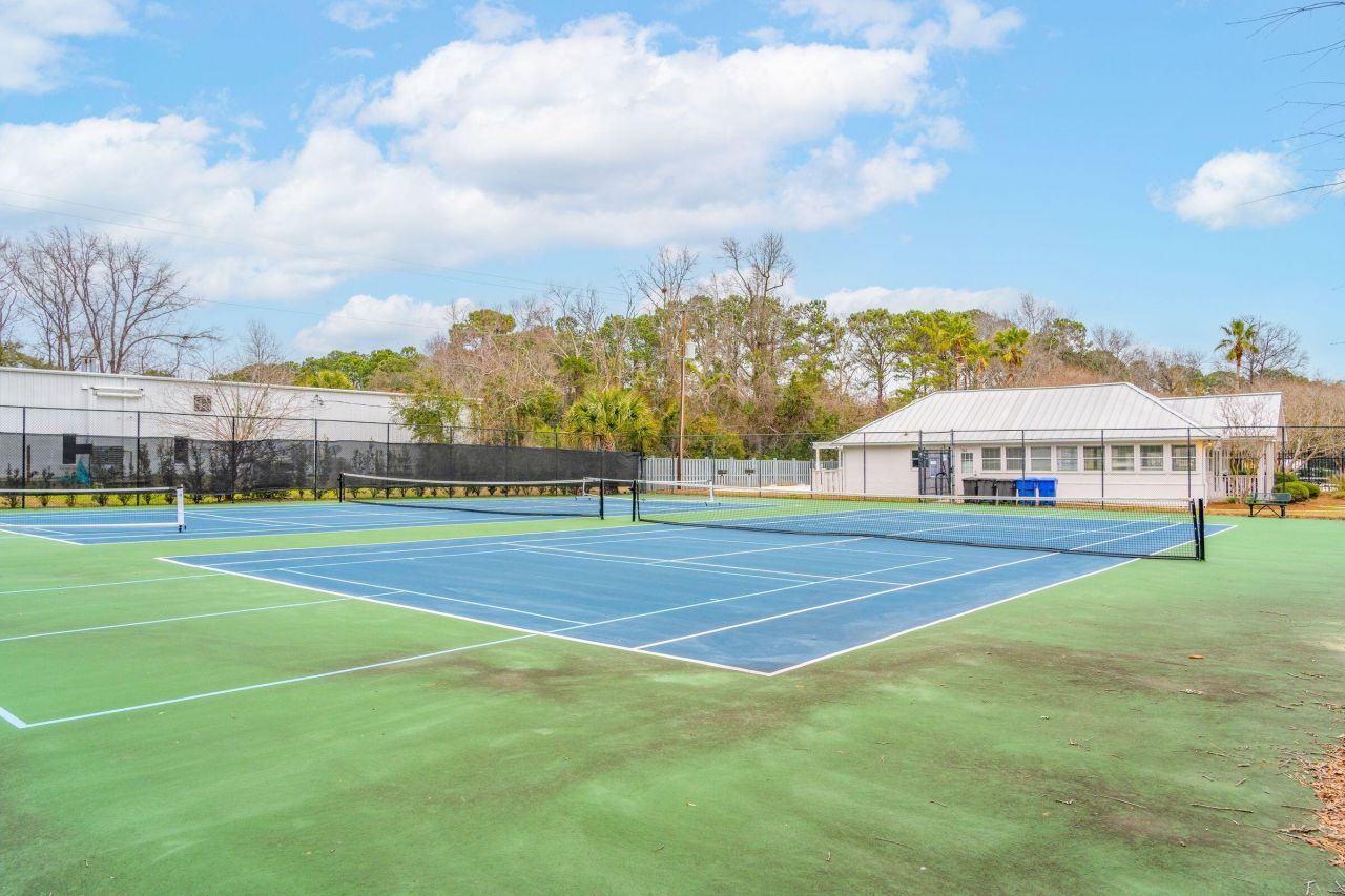 306 Hook Lane Photo 33