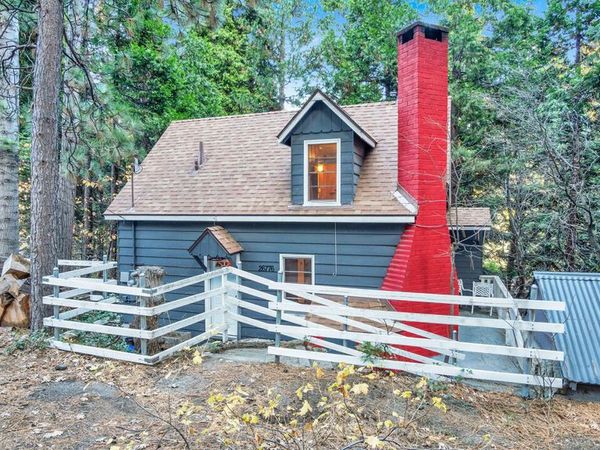 26776 Ca-189, Blue Jay, CA 92317