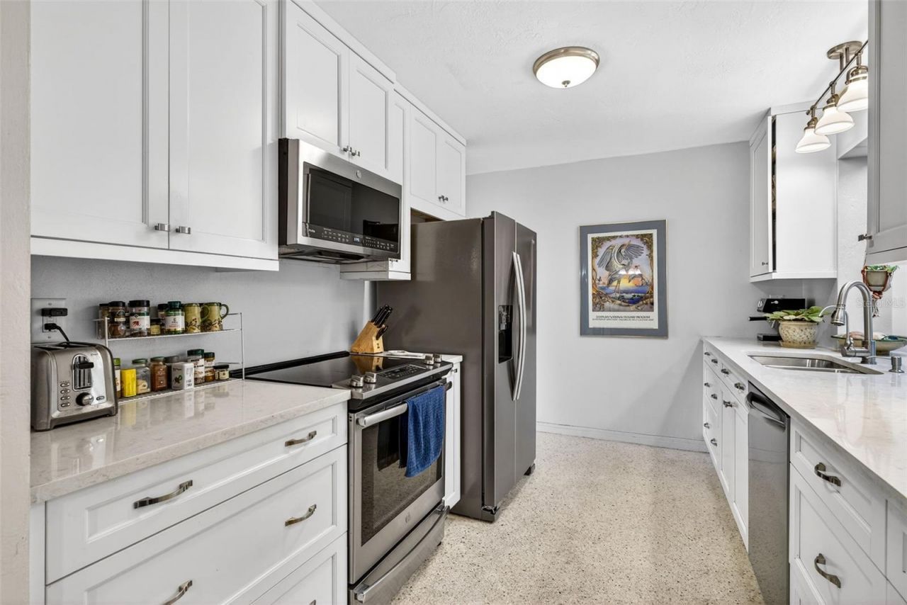 6019 8th Avenue N, Saint Petersburg, FL 33710 Photo