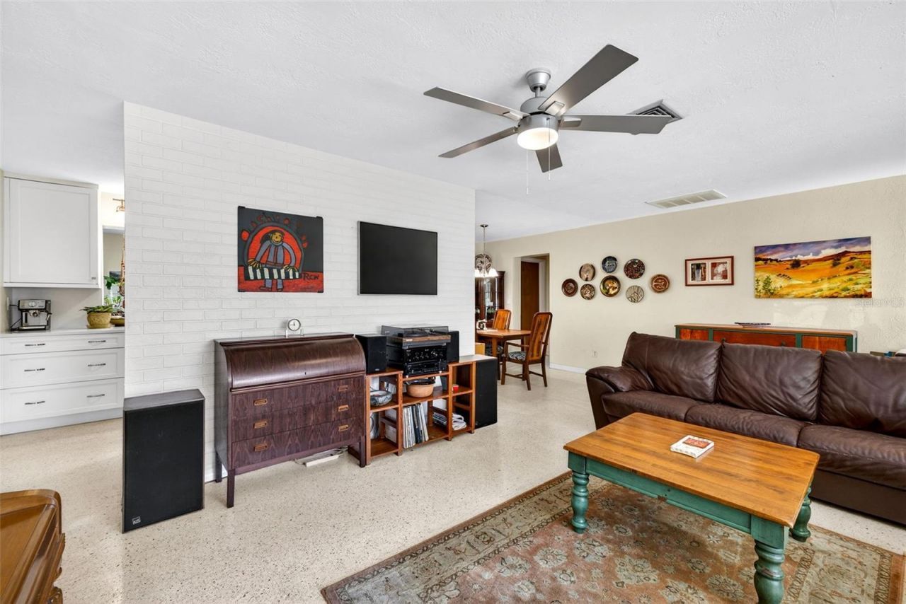 6019 8th Avenue N, Saint Petersburg, FL 33710 Photo