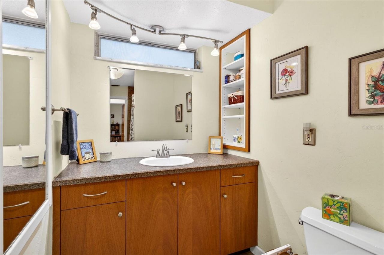 6019 8th Avenue N, Saint Petersburg, FL 33710 Photo