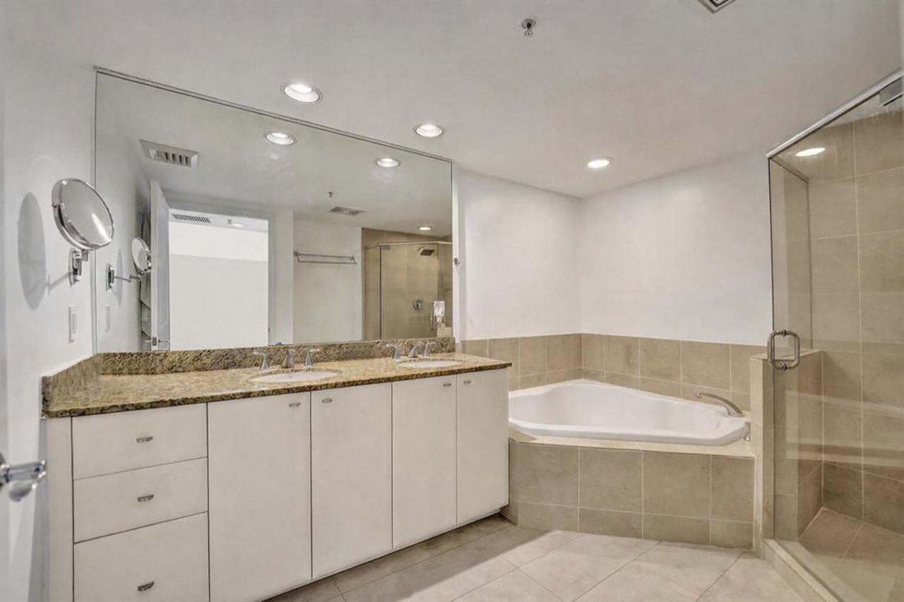 610 W Las Olas Boulevard, Unit 1020n, Fort Lauderdale, FL 33312 Photo