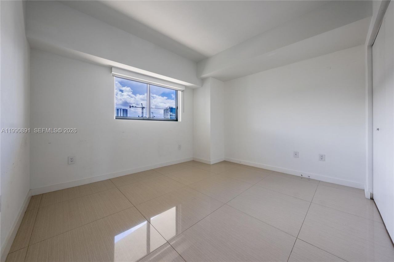 460 NE 28th St, Unit 707, Miami, FL 33137 Photo
