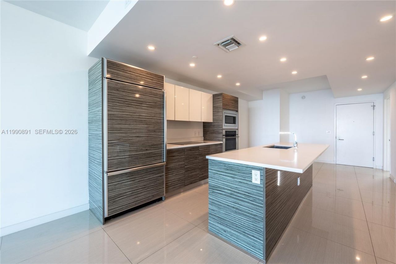 460 NE 28th St, Unit 707, Miami, FL 33137 Photo
