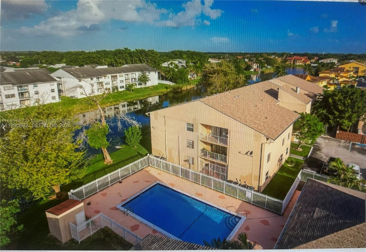 13810 SW 112th St , Unit 106, Miami, FL 33186 Photo