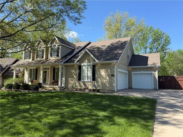 2219 SW Park Avenue, Blue Springs, MO 64015