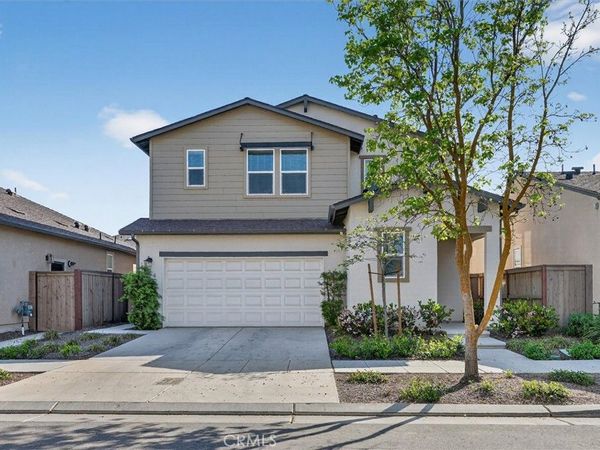 824 Katelyn Avenue, Madera, CA 93636