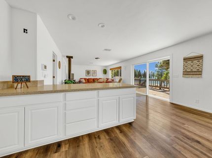 6309 Highway 147, Lake Almanor, CA 96137 Photo