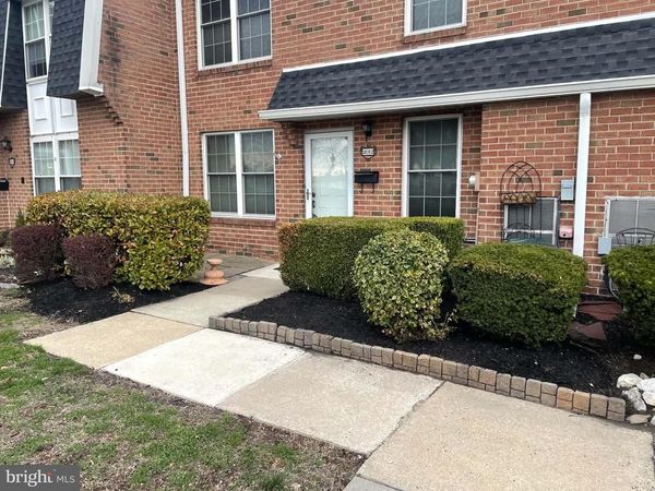 2012 HARBOUR DRIVE , PALMYRA, NJ 08065