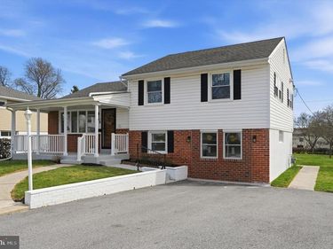 407 S CENTRAL BOULEVARD, BROOMALL, PA 19008