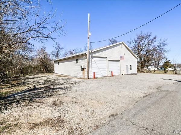 711 Kenoly Street, Lebanon, MO 65536