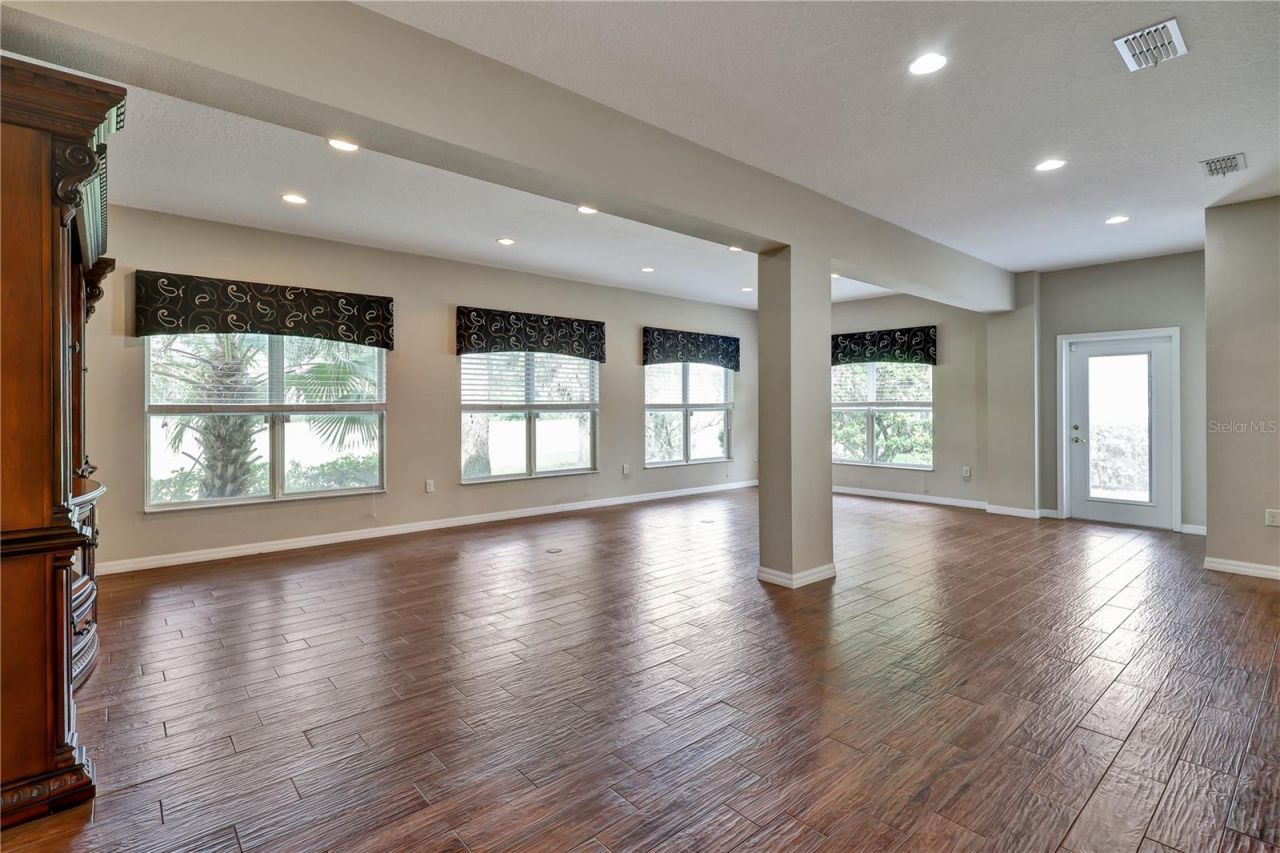 352 Hamrick Drive, Kissimmee, FL 34759 Photo