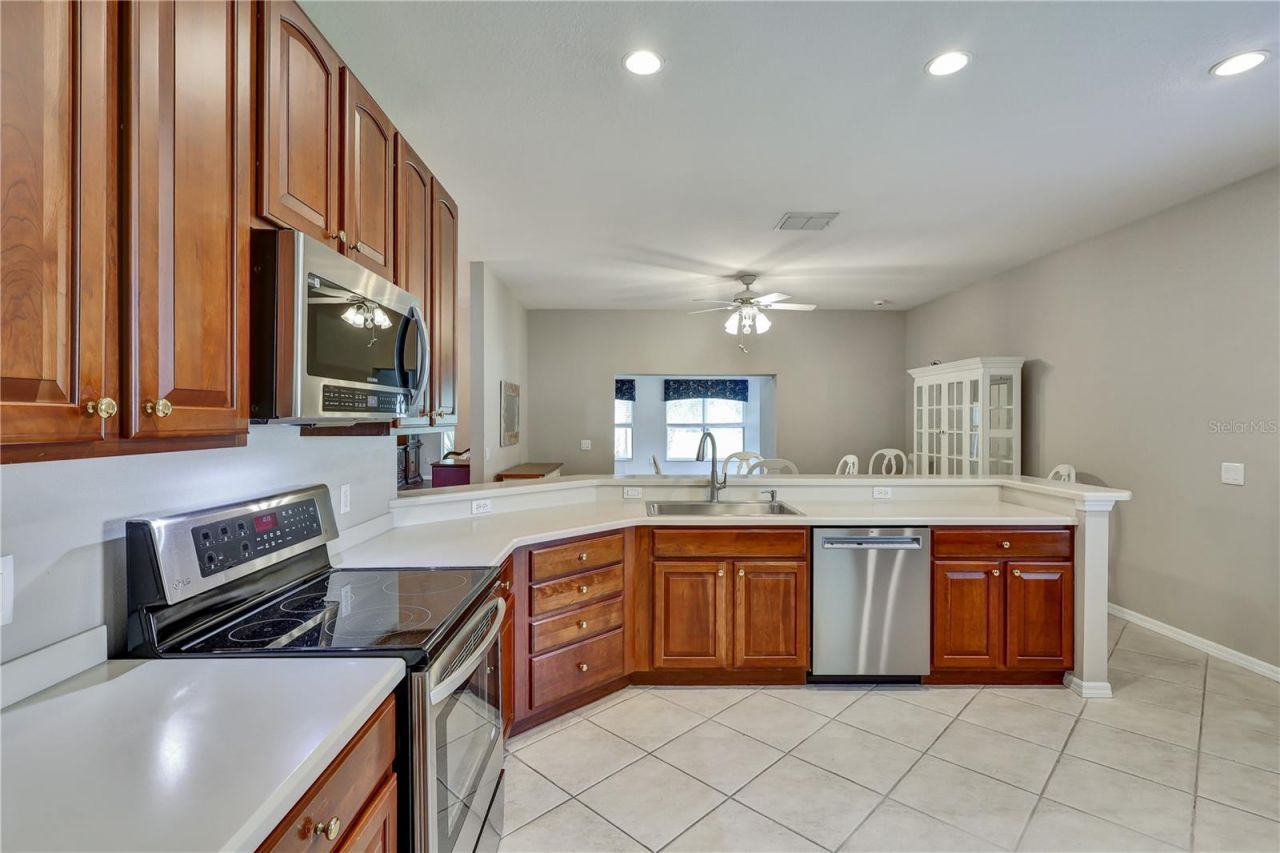 352 Hamrick Drive, Kissimmee, FL 34759 Photo