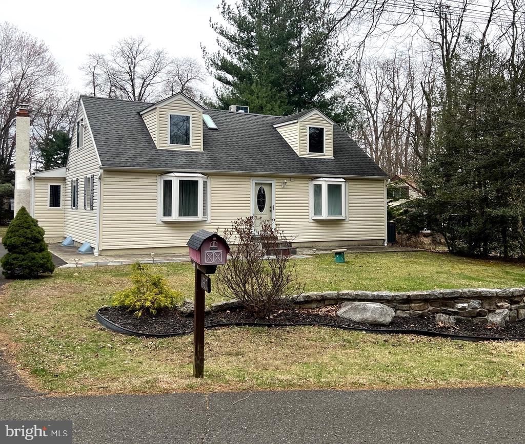 1630 BONNIE BRAE DRIVE, HUNTINGDON VALLEY, PA 19006