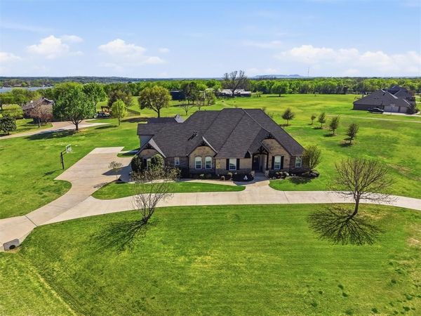 1201 E Iberian Court, Granbury, TX 76048