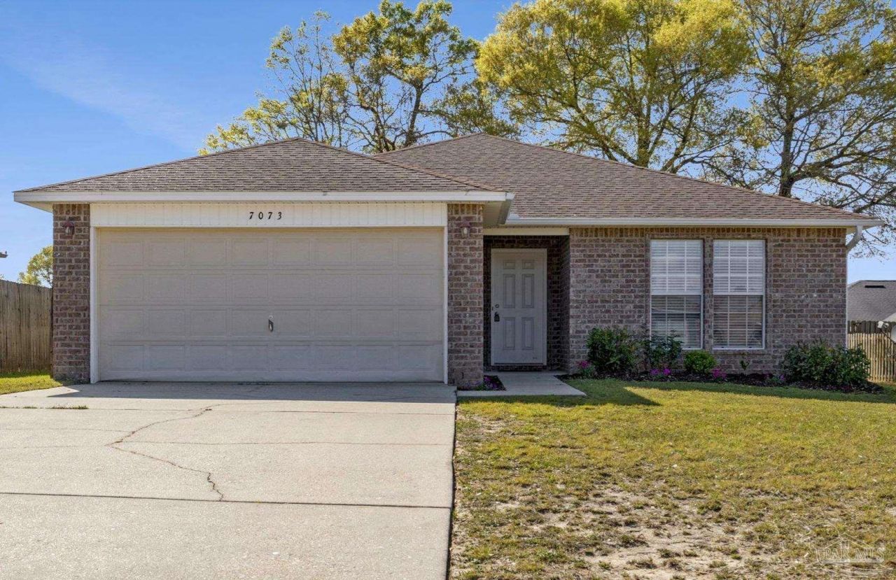 7073 Jacobsview Ln, Milton, FL 32570 Main Photo