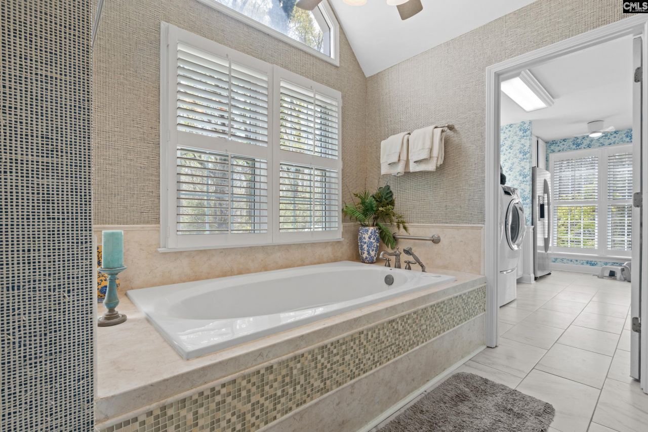 18 Doe Drive  Photo 25