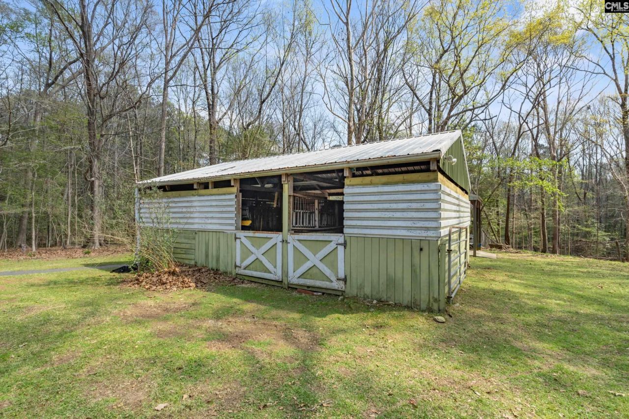 18 Doe Drive  Photo 44