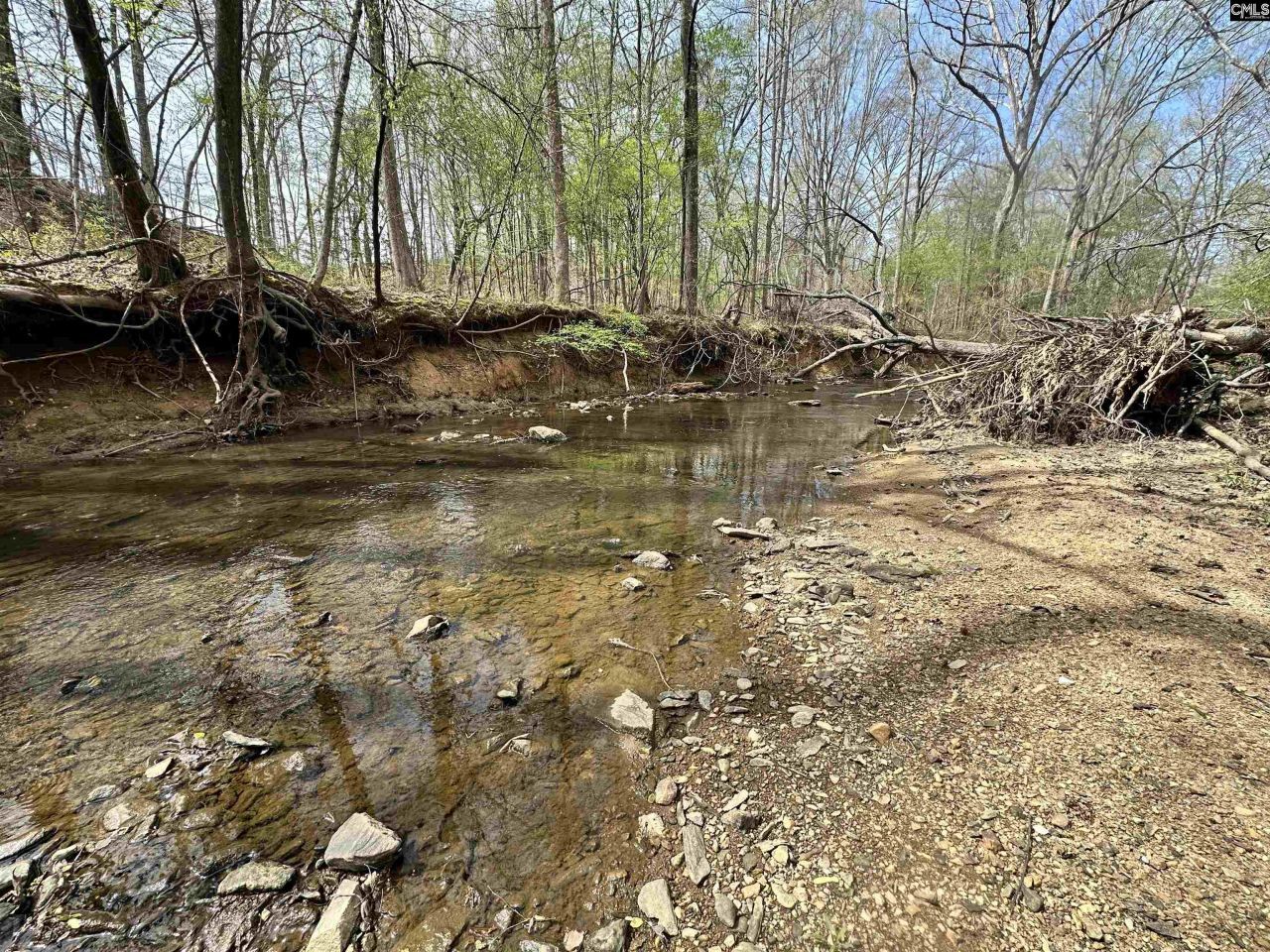 18 Doe Drive  Photo 49