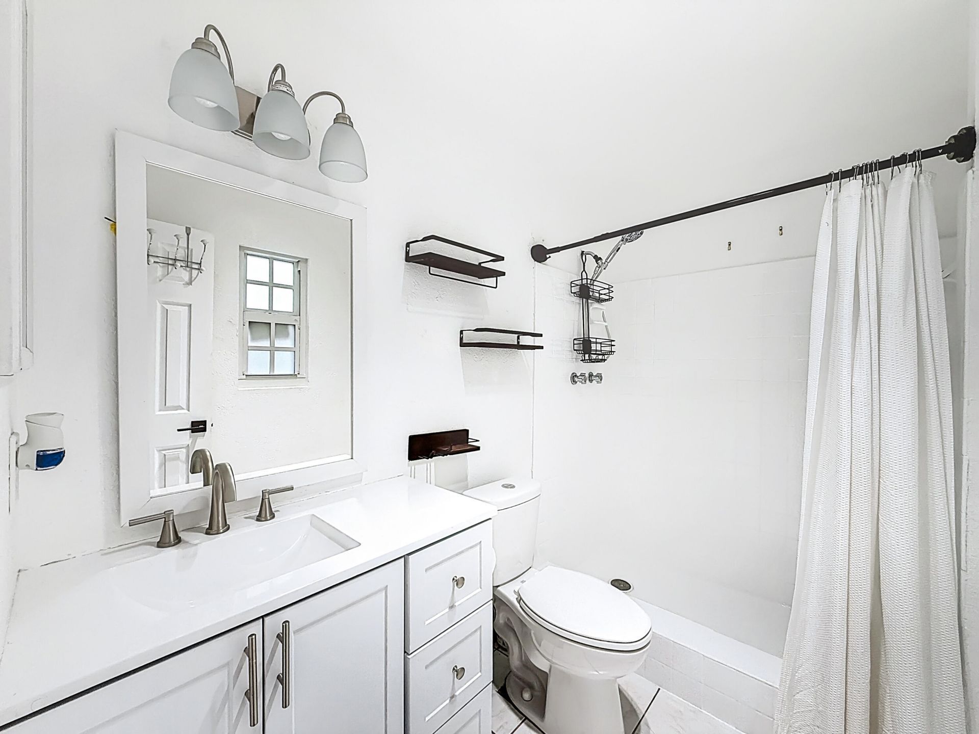 305 SE 11th Avenue, Unit D, Pompano Beach, FL 33060 Photo