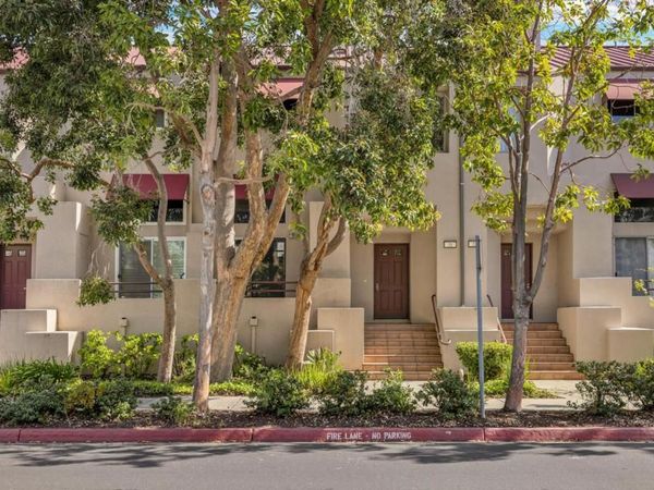 31 E Court Lane, Foster City, CA 94404