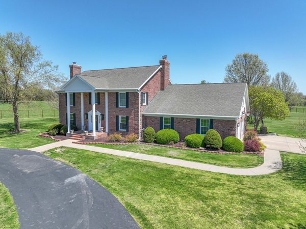13660 Farm Road 1090, Cassville, MO 65625