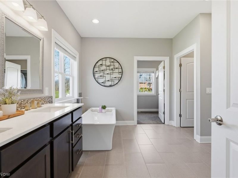 10900 Angela Drive, Kirtland, OH 44094 Photo 11