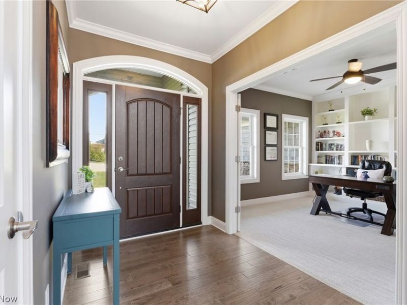 10900 Angela Drive, Kirtland, OH 44094 Photo 5