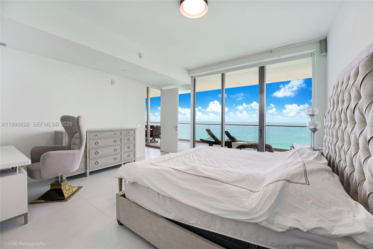 18975 Collins Ave , Unit 5103, Sunny Isles Beach, FL 33160 Photo