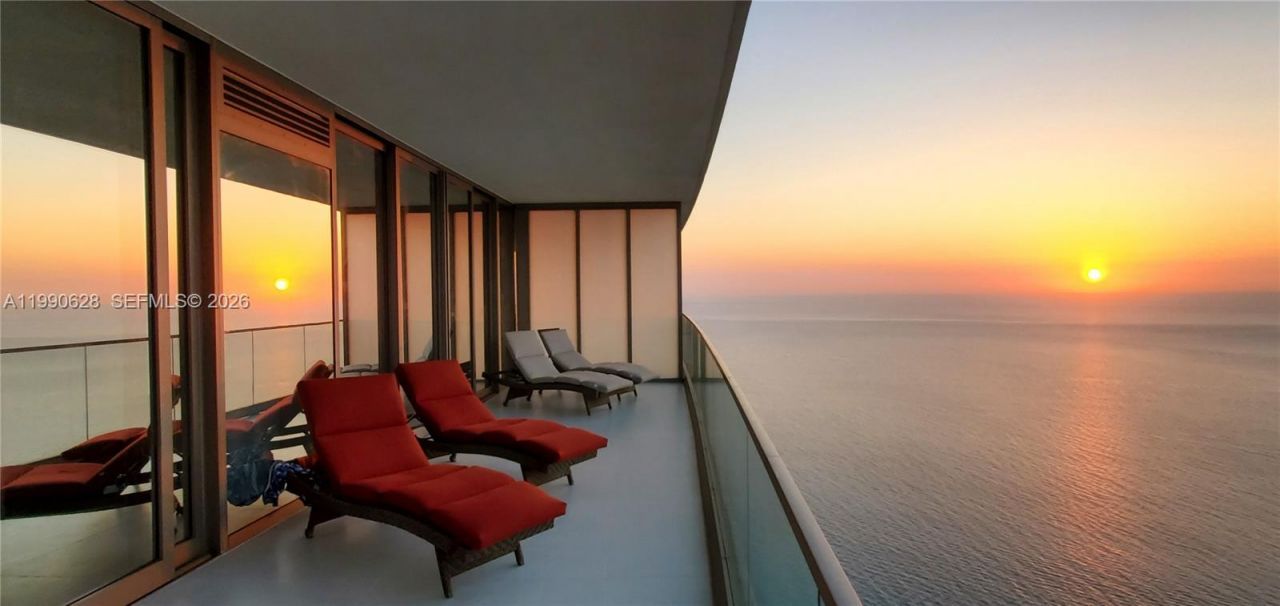 18975 Collins Ave , Unit 5103, Sunny Isles Beach, FL 33160 Photo