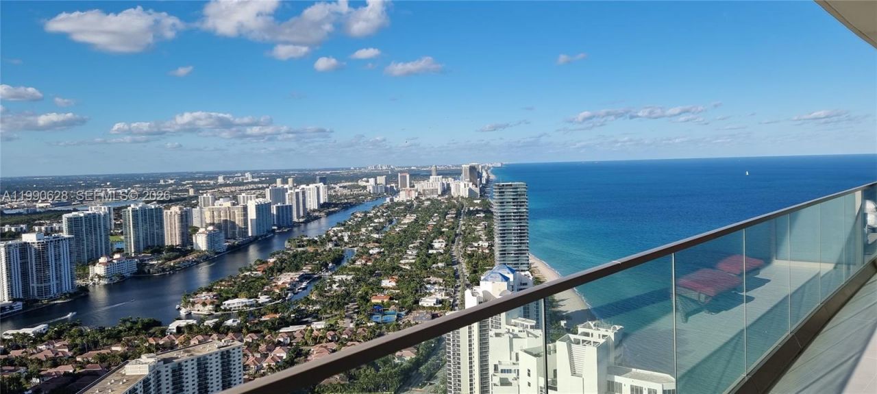 18975 Collins Ave , Unit 5103, Sunny Isles Beach, FL 33160 Photo