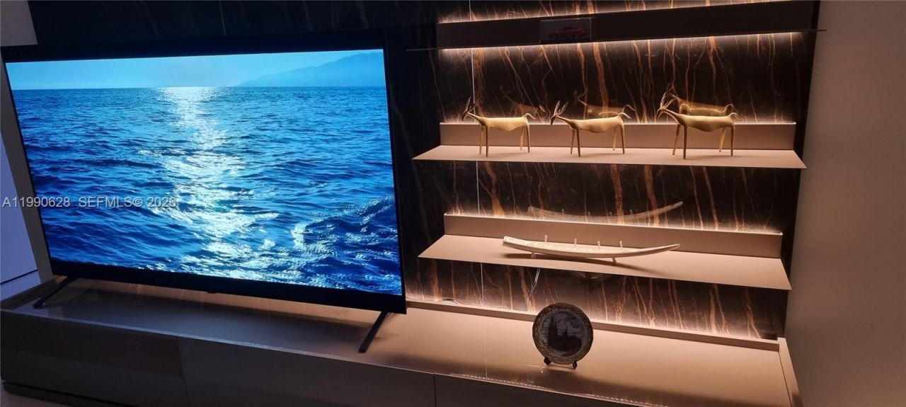 18975 Collins Ave , Unit 5103, Sunny Isles Beach, FL 33160 Photo