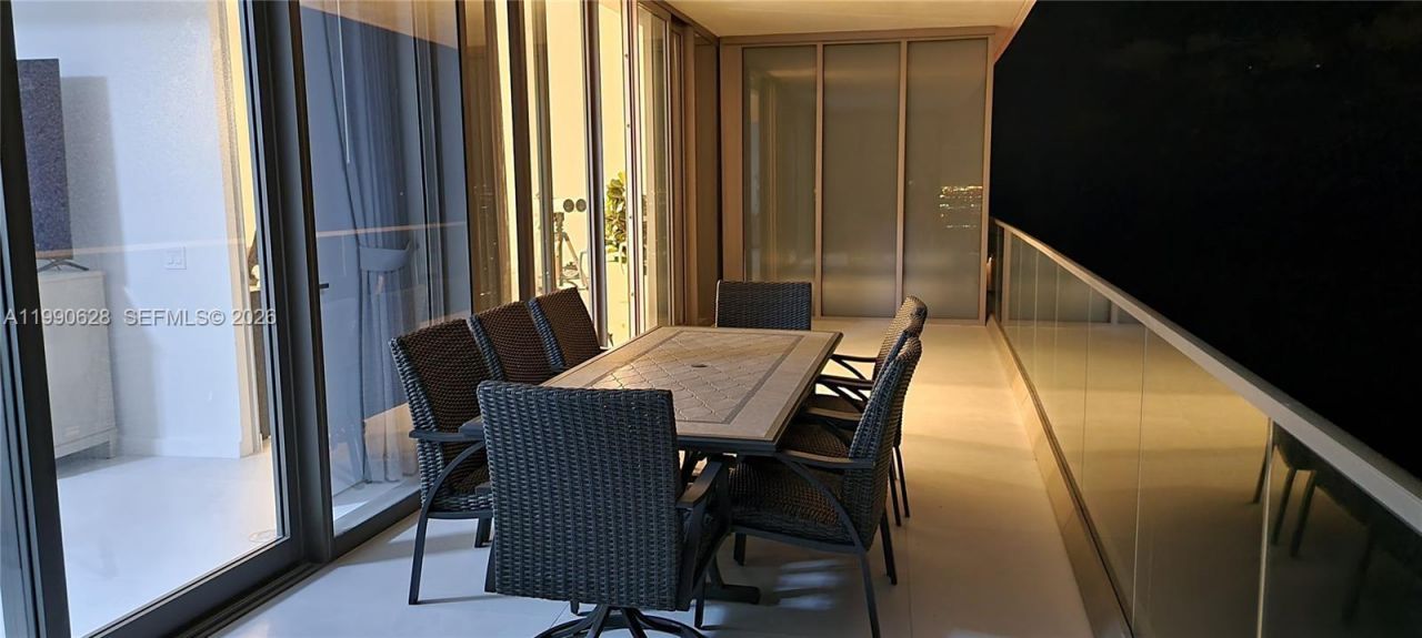 18975 Collins Ave , Unit 5103, Sunny Isles Beach, FL 33160 Photo