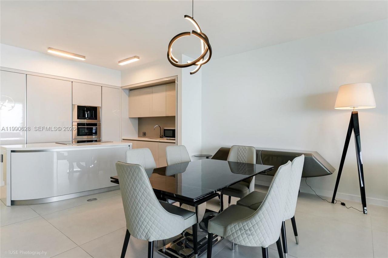 18975 Collins Ave , Unit 5103, Sunny Isles Beach, FL 33160 Photo