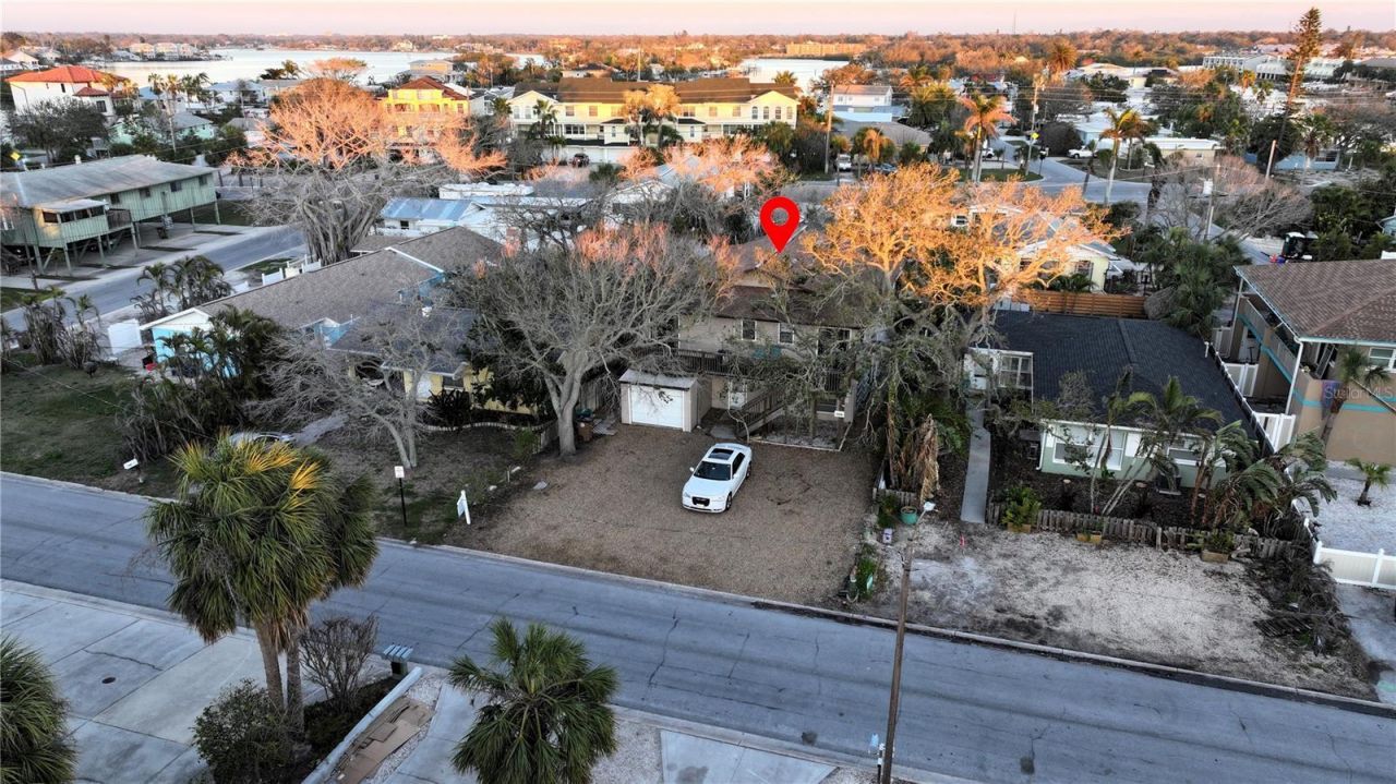 725 1st Street, Indian Rocks Beach, FL 33785 Photo
