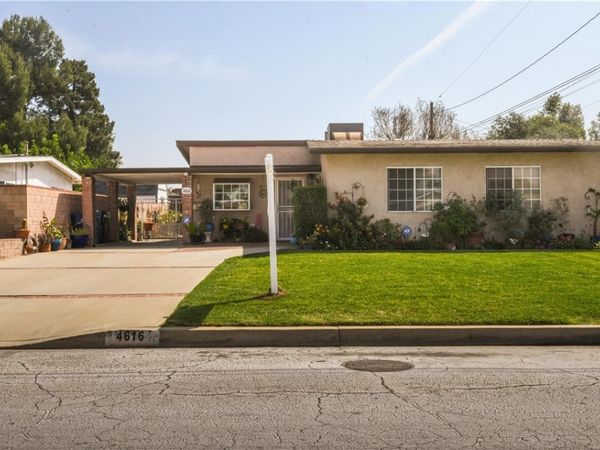 4616 N Roxburgh, Covina, CA 91722