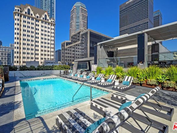 727 W 7th Street, Unit 1211, Los Angeles, CA 90017