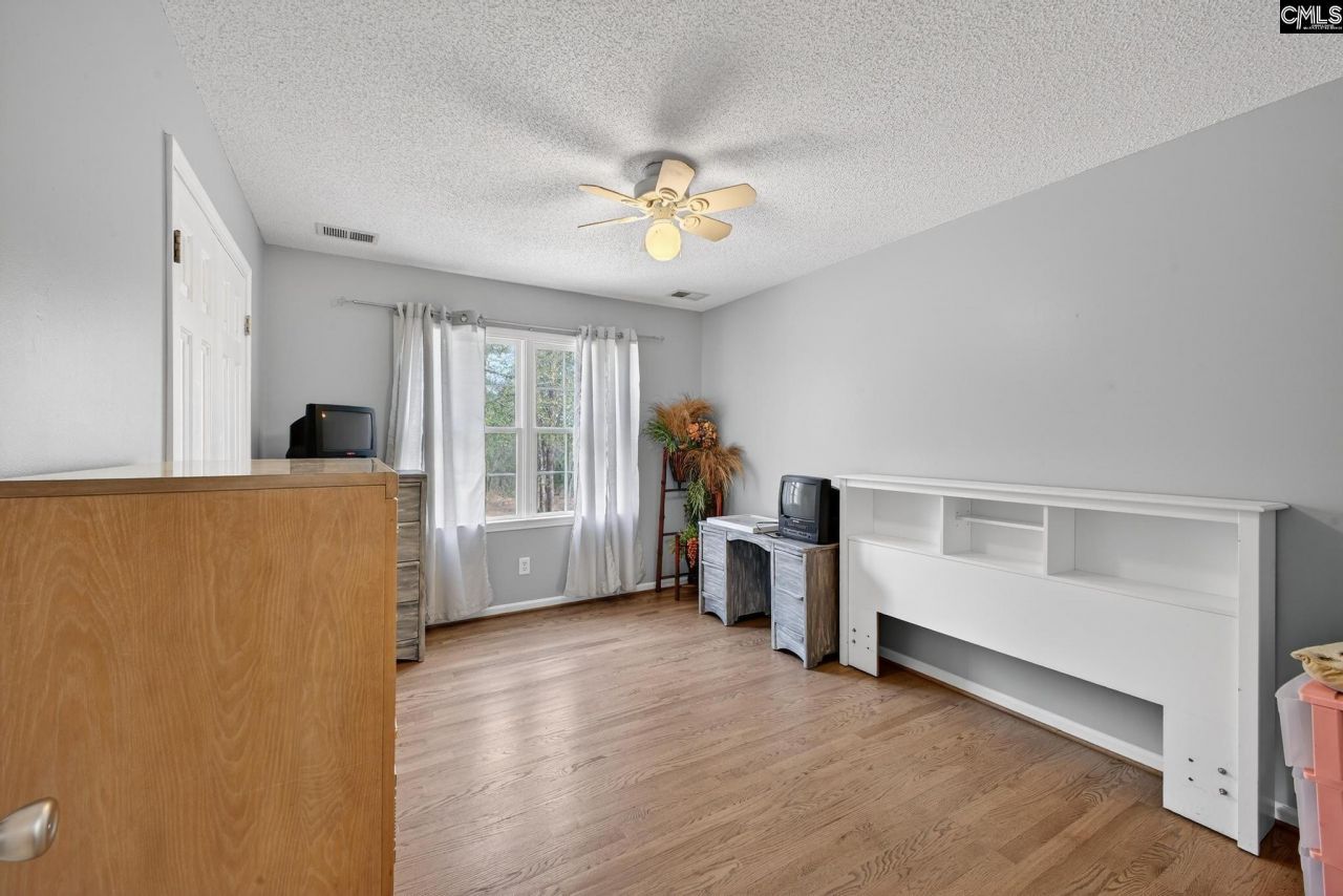 785 South Dixie Road Photo 23